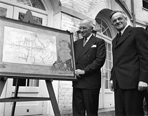 President Harry Truman and Mayor Vincent McManus at the Inn, 1948.- Colonial Williamsburg