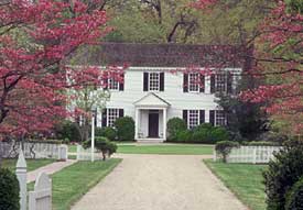 The Rockefellers found Bassett Hall particularly appealing in the spring when redbuds bloomed. 